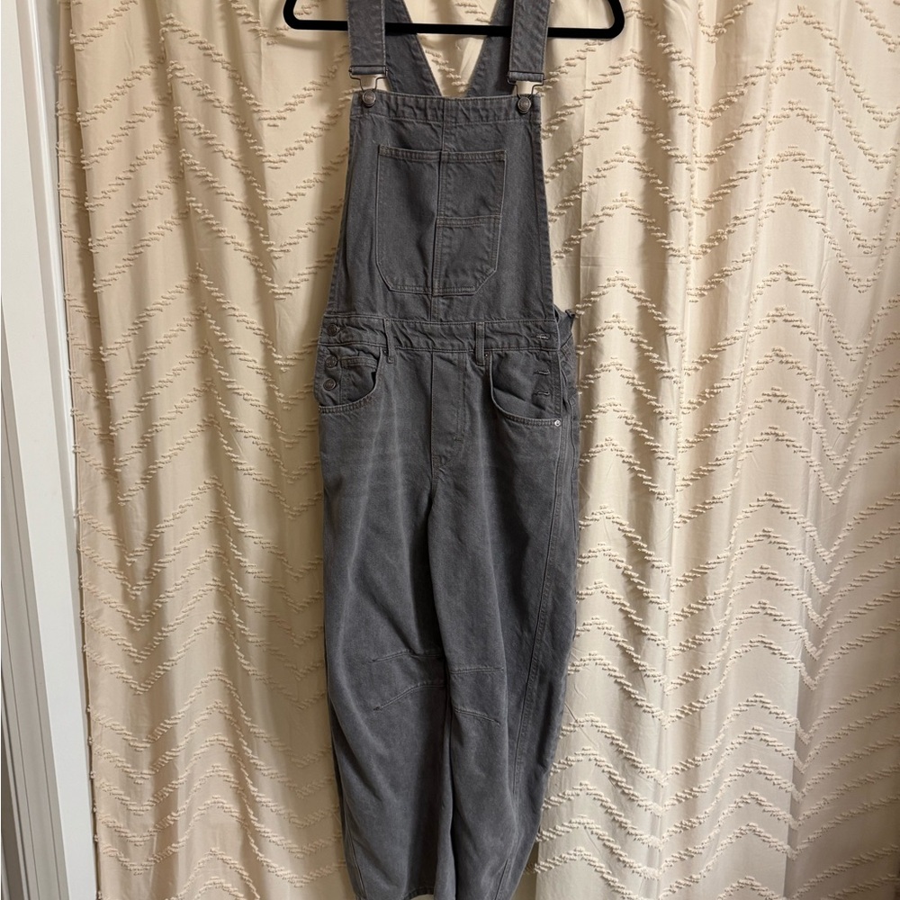 Like new Free People Good Luck barrel leg overalls